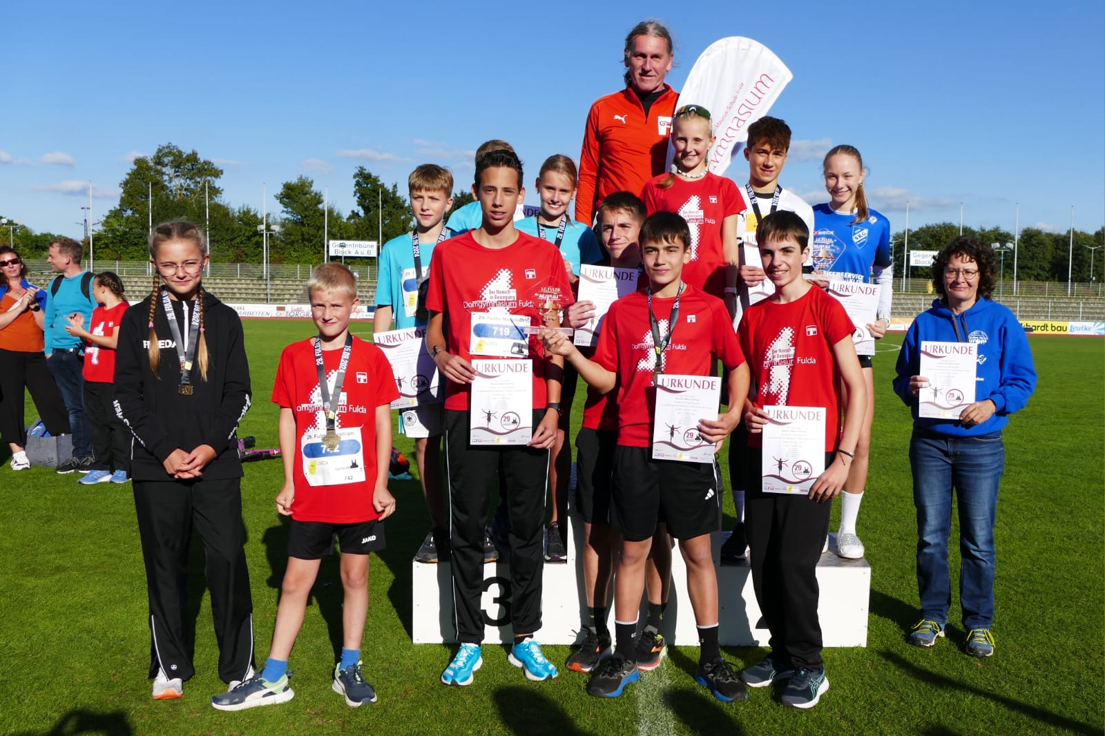 Minimarathon Fulda Siegertreppchen