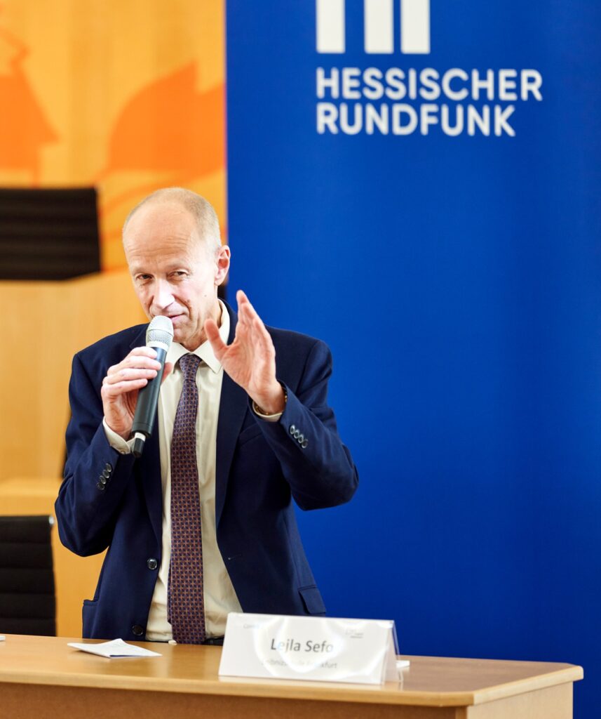 Berlin, ich komme! – 1. Platz für Marius Kümmel im Landesfinale von Jugend debattiert 21 Jugend debattiert LF 2025 053