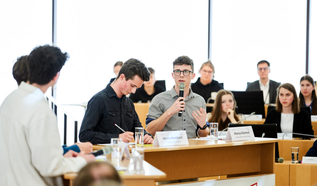 Berlin, ich komme! – 1. Platz für Marius Kümmel im Landesfinale von Jugend debattiert 31 Jugend debattiert LF 2025 127
