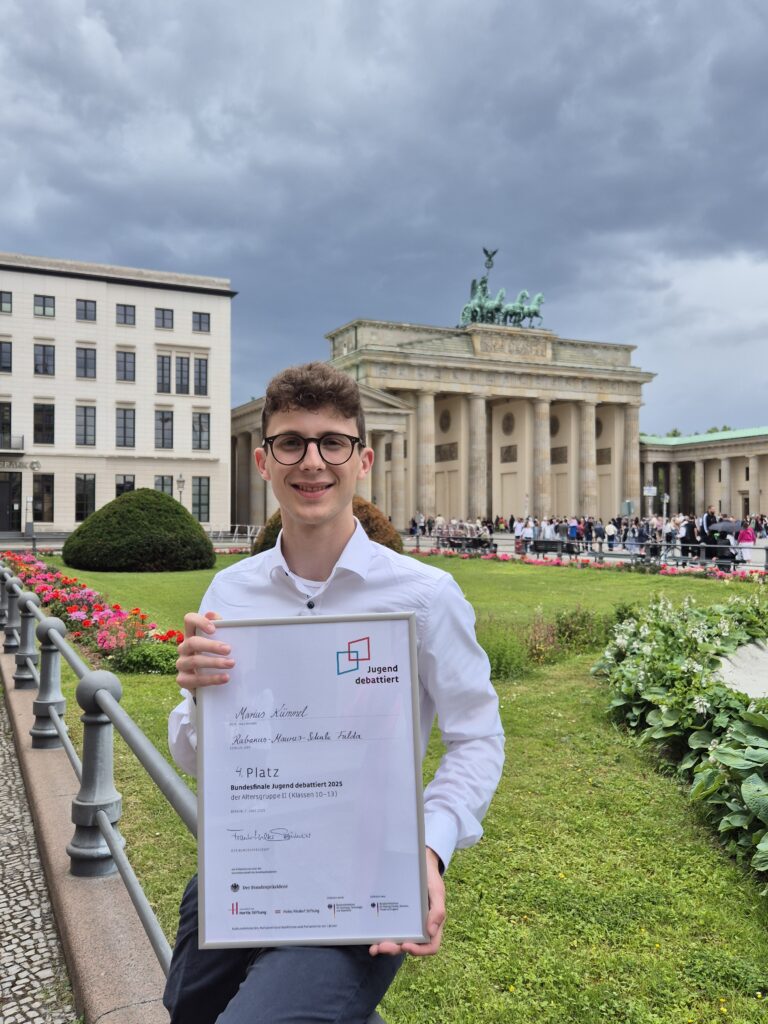 Bundesfinaltage von Jugend debattiert in Berlin - Marius Kümmel unter den besten vier Debattanten Deutschlands 15 20250607 144703