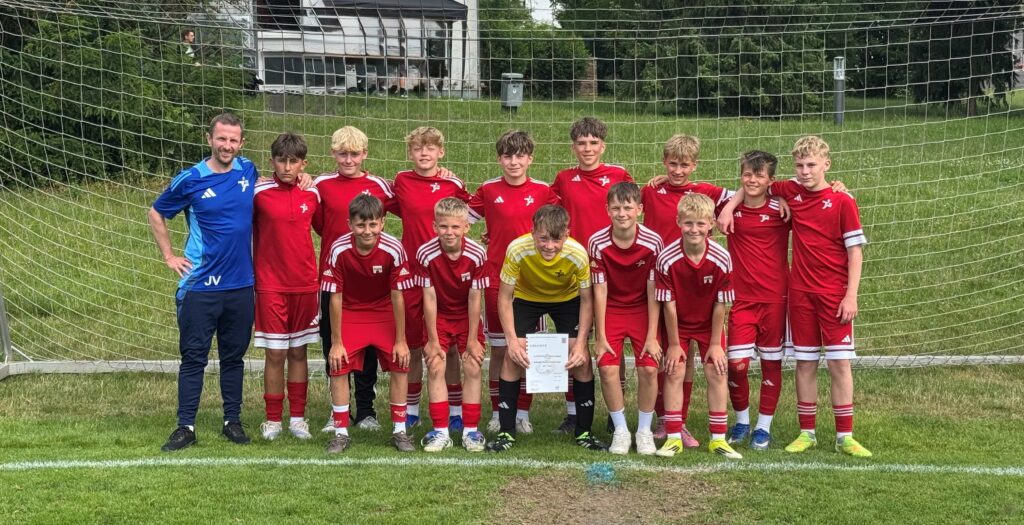 Landesentscheid Fußball U16: Jugend trainiert für Olympia in Grünberg 1 LE FB Jungen U16HP