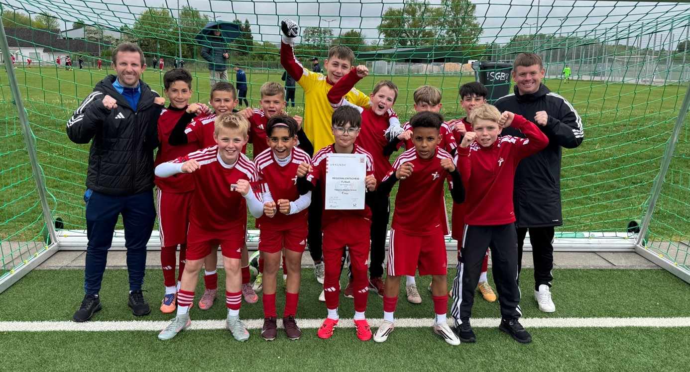 RE Fussball U14klein