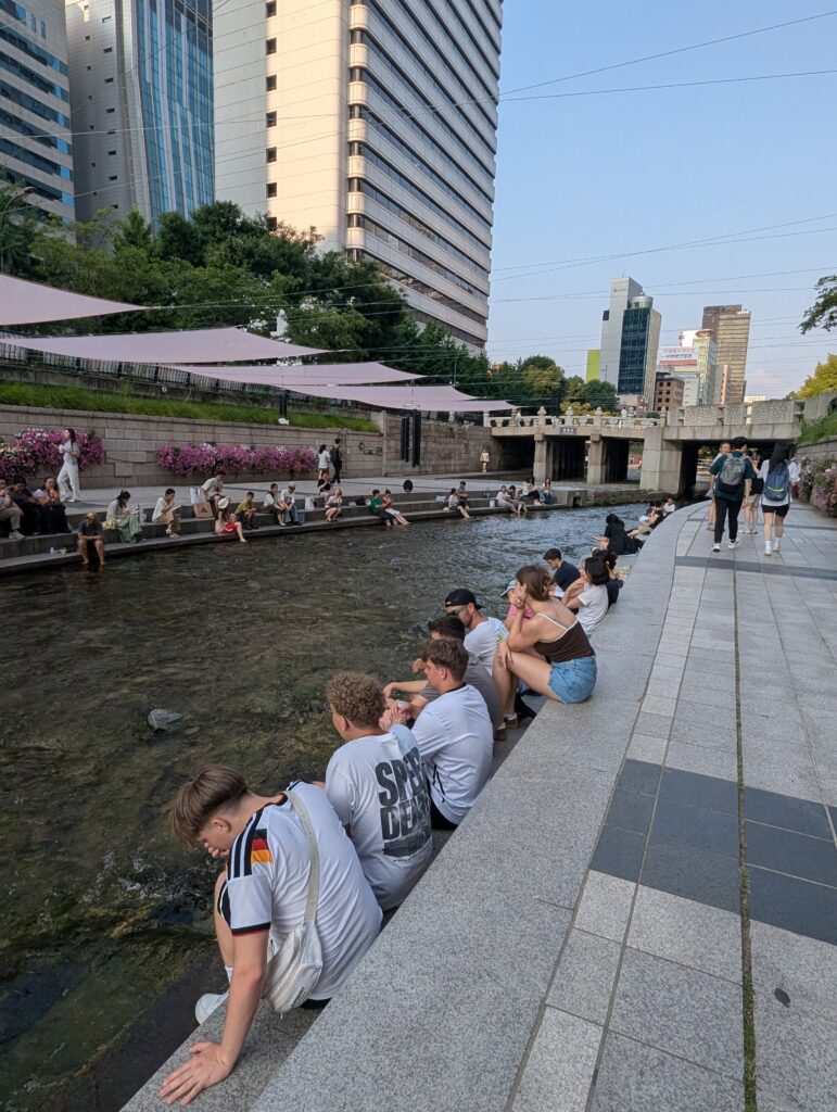4 Seoul Cheonggyecheong